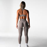 Top deportivo Taupe Core