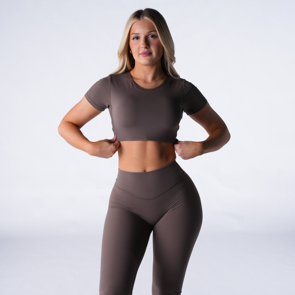 Ropa de entrenamiento Dark Roast Solace Open Back